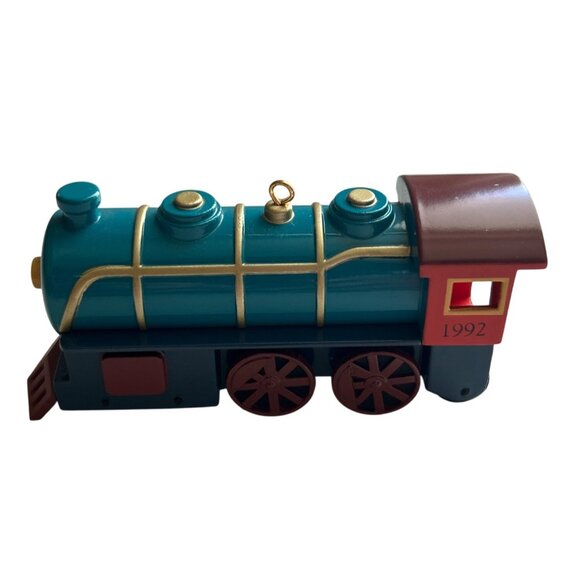 Hallmark Keepsake Metal Christmas Train Ornaments 1992 Set Of 3 (of 4) With Box - Picture 7 of 11